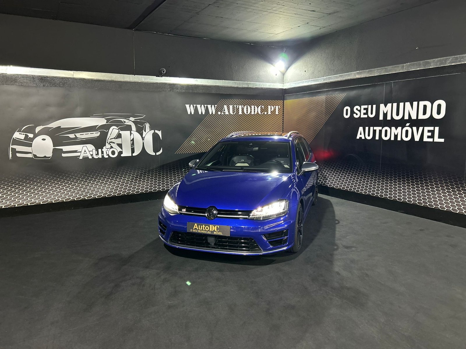 vw-golf-variant-r-300cv-4motion-bluemotion-dsg-autodc