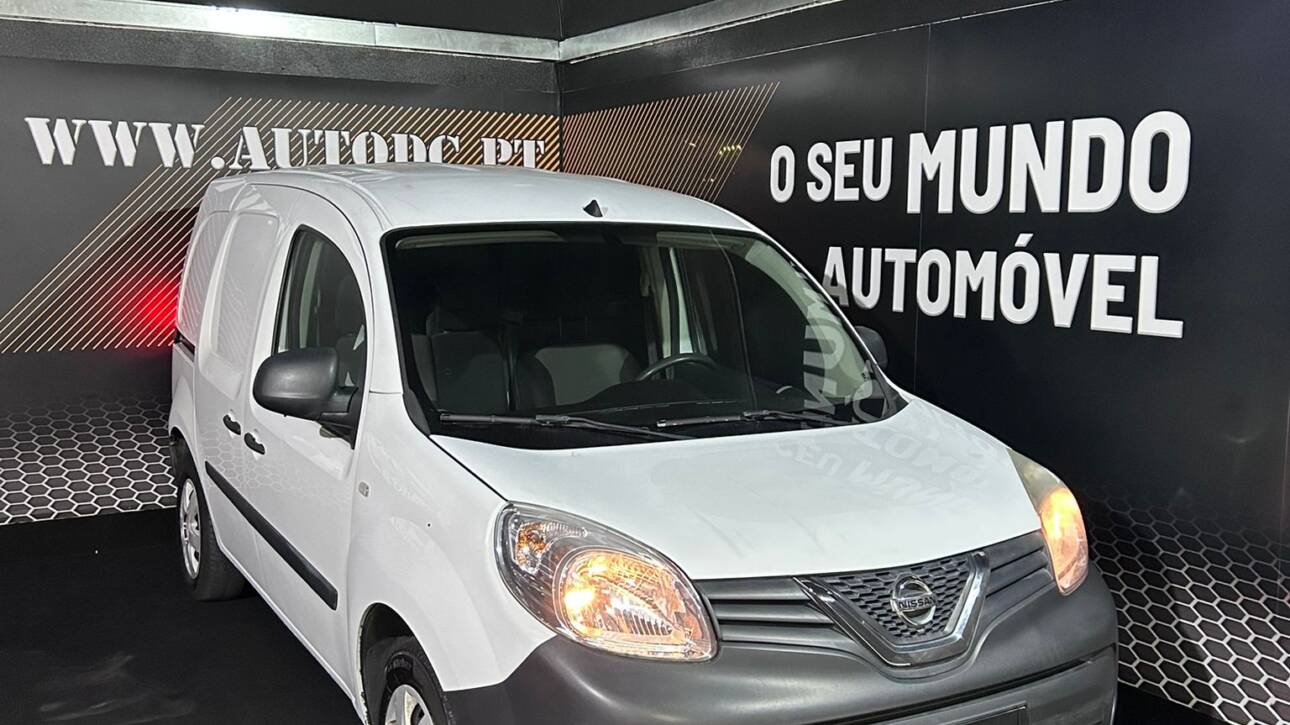 Nissan NV250 1.5 dci 3 lugares Comercial