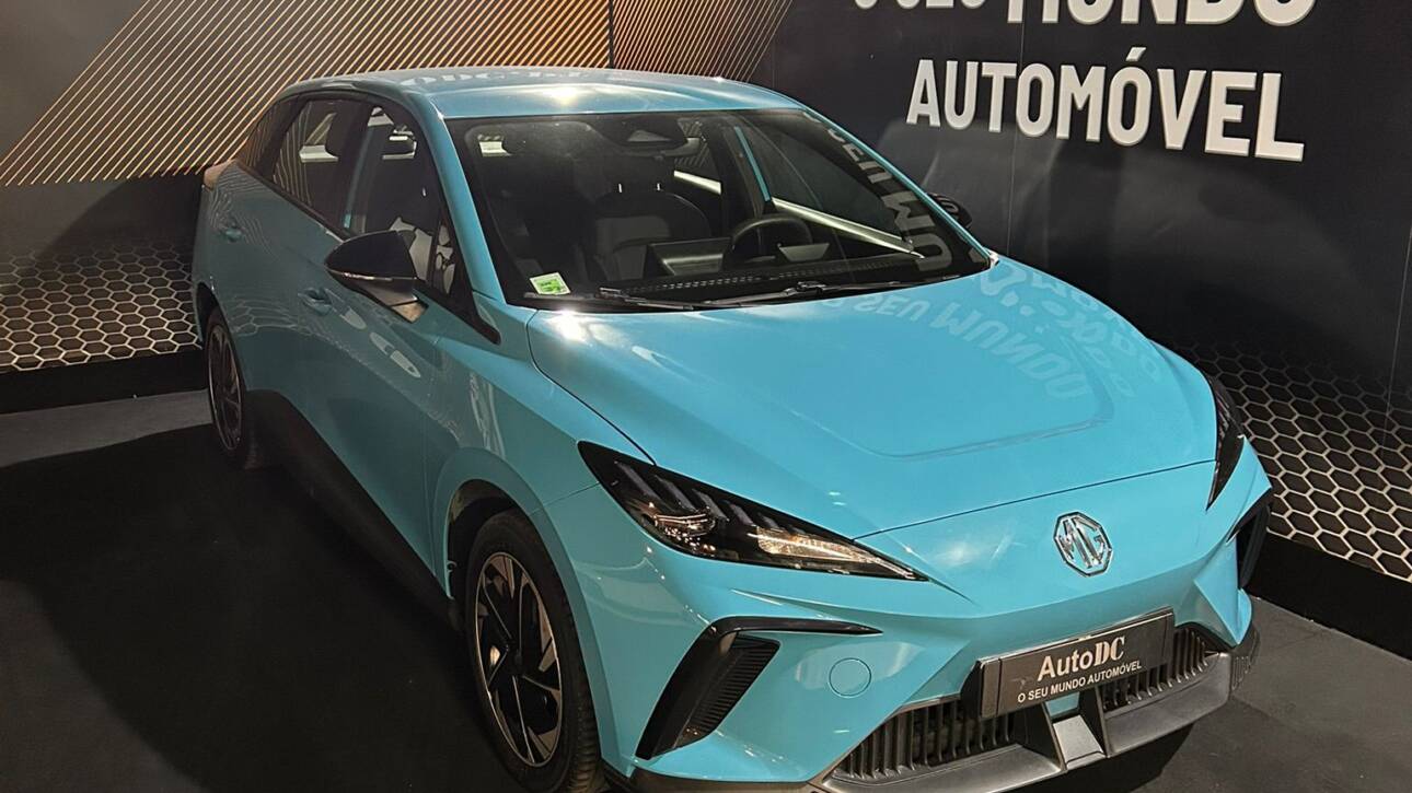 MG MG4 4 Luxury 64 kWh